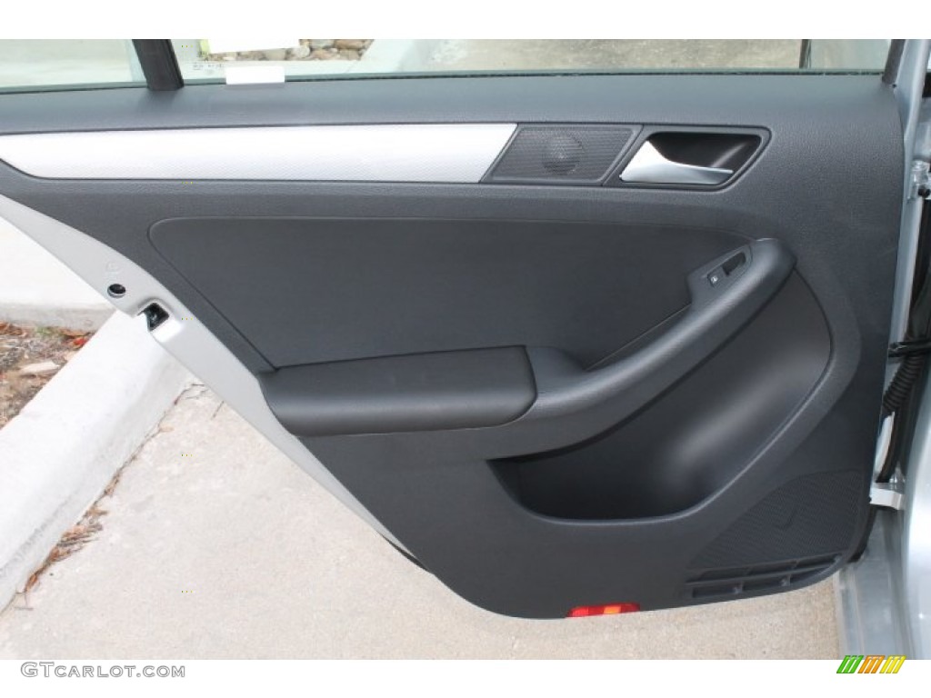 2015 Volkswagen Jetta SE Sedan Titan Black Door Panel Photo #99032745