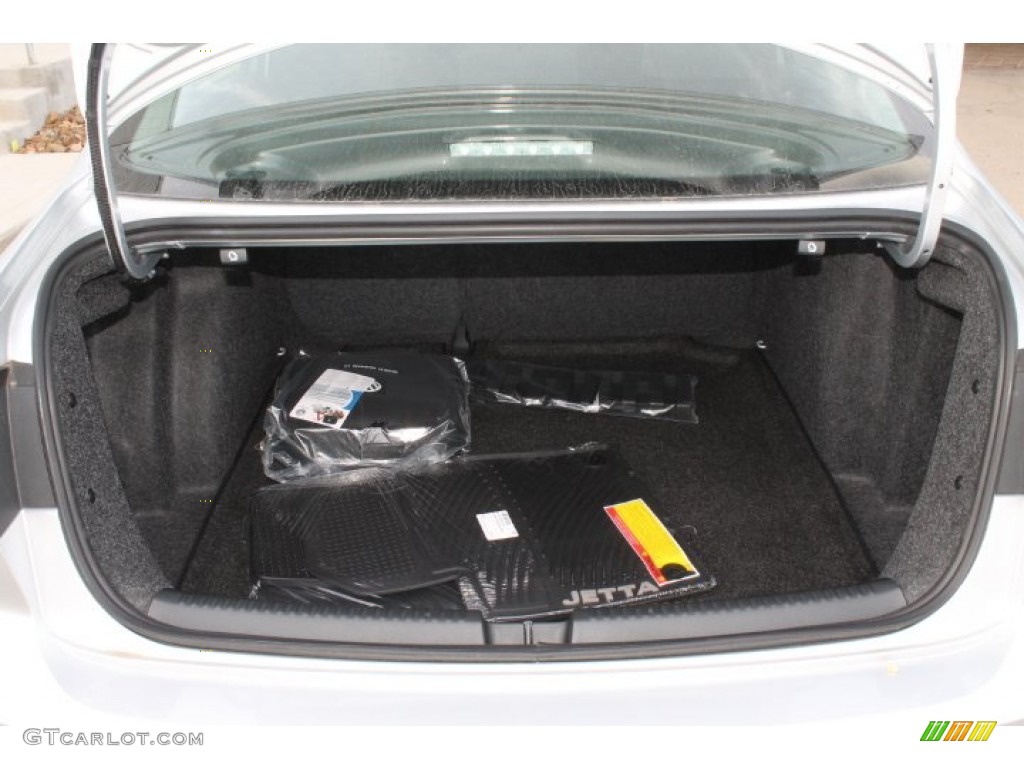 2015 Volkswagen Jetta SE Sedan Trunk Photo #99032778