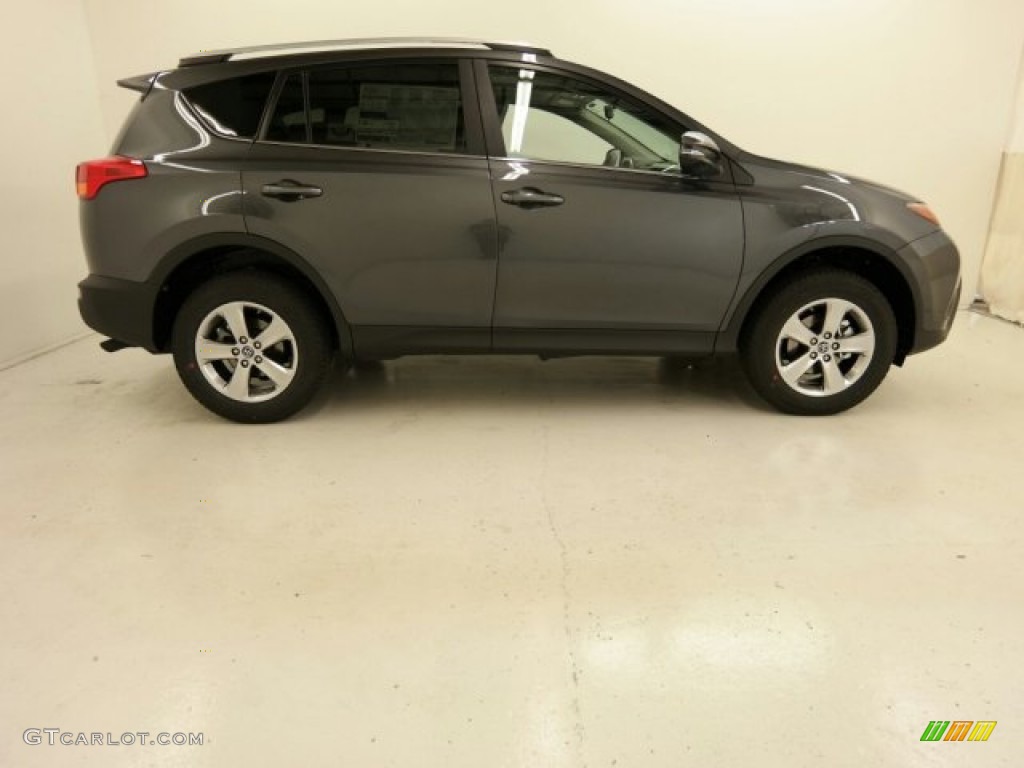 2015 RAV4 XLE - Magnetic Gray Metallic / Ash photo #1