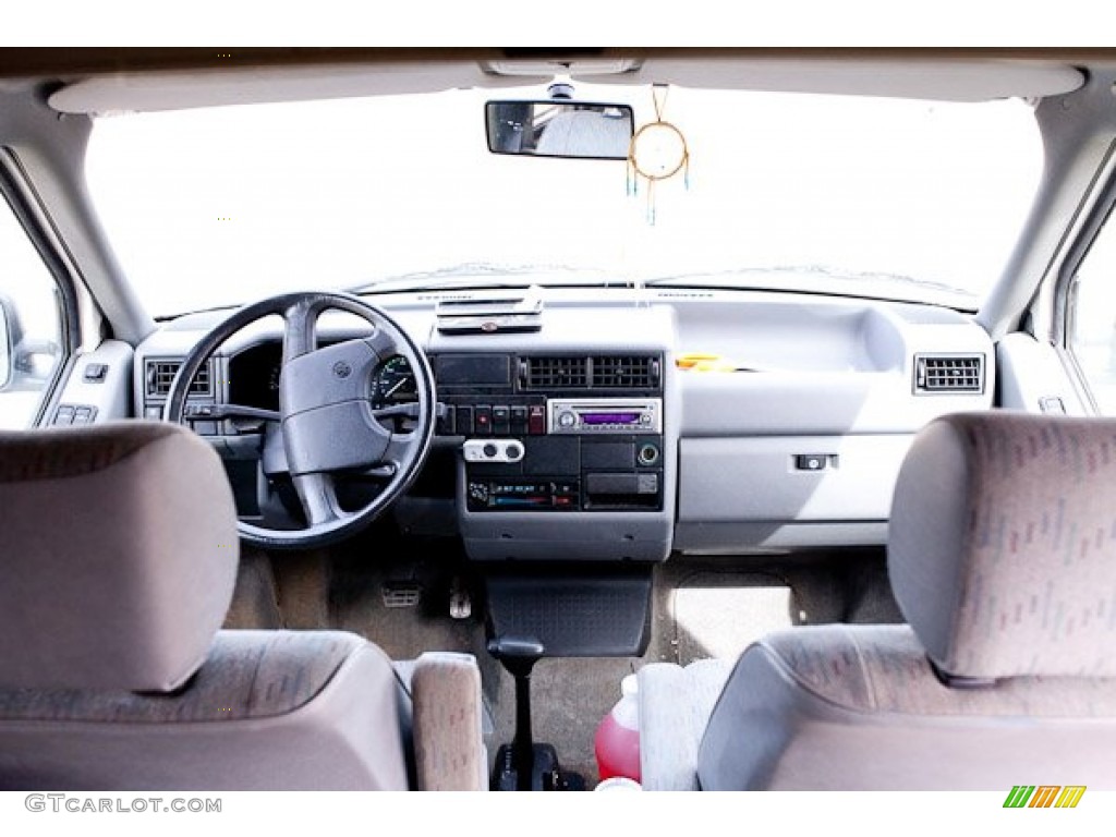 1995 EuroVan Campmobile - Arctic White / Grey photo #3