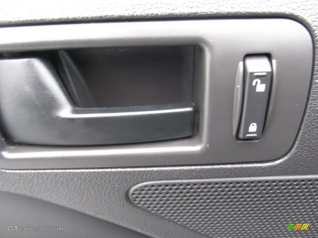 2012 Mustang GT Premium Coupe - Kona Blue Metallic / Charcoal Black/Cashmere photo #29