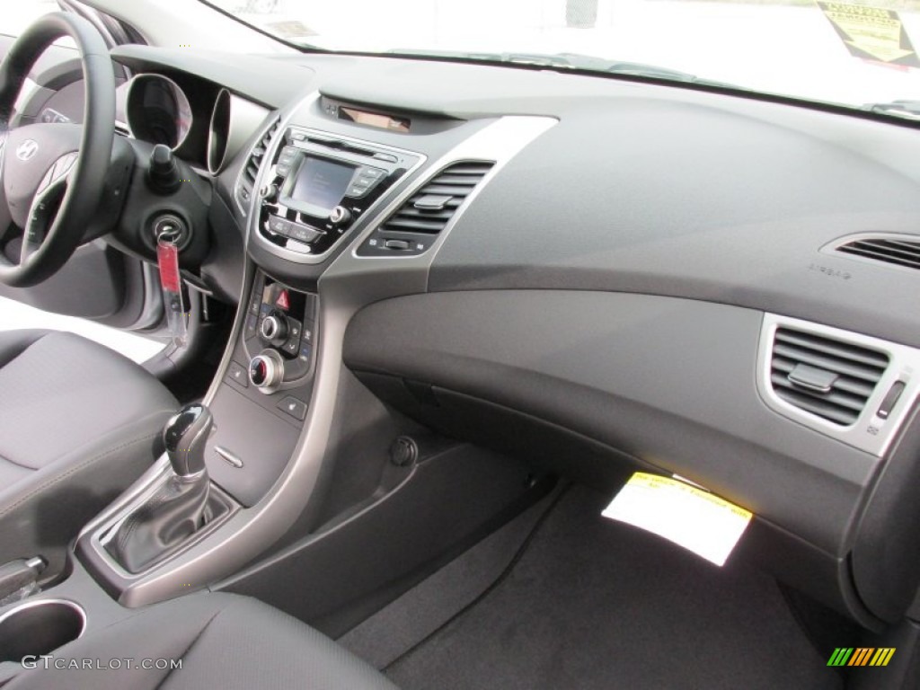 2015 Elantra Limited Sedan - Titanium Gray Metallic / Black photo #18