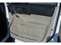 2013 Oxford White Ford Explorer FWD  photo #22