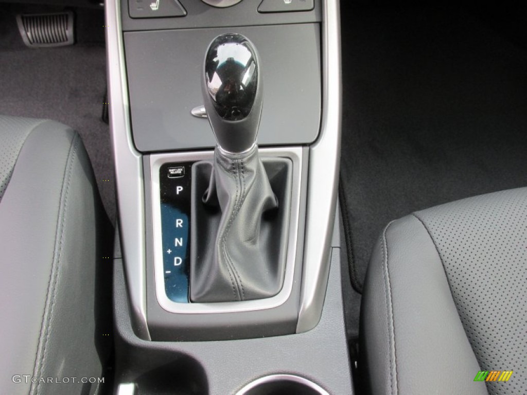 2015 Elantra Limited Sedan - Titanium Gray Metallic / Black photo #31