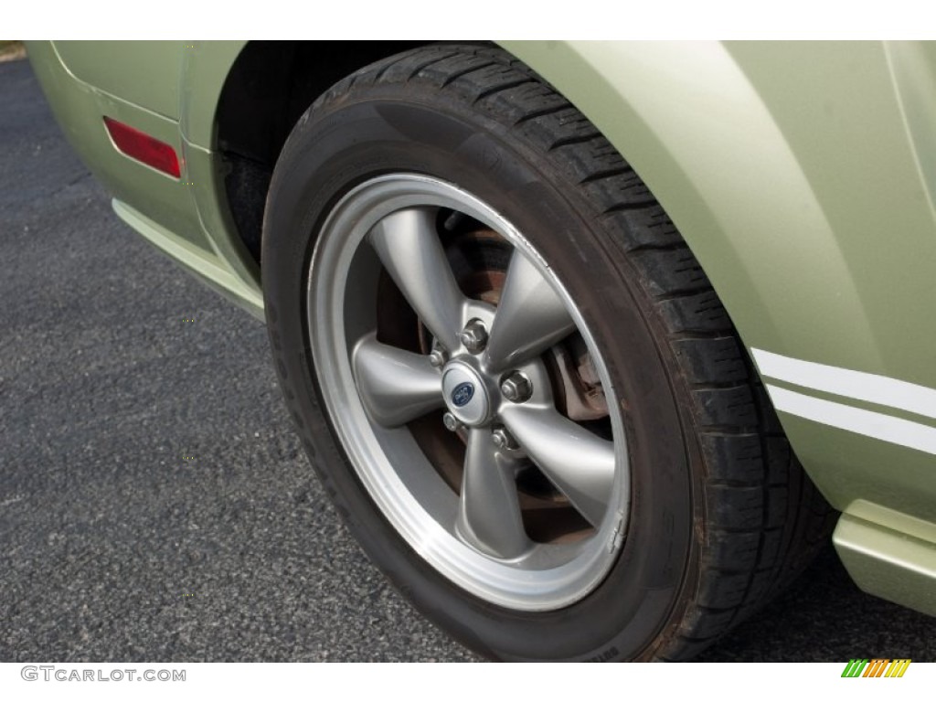 2005 Mustang GT Premium Convertible - Legend Lime Metallic / Medium Parchment photo #10