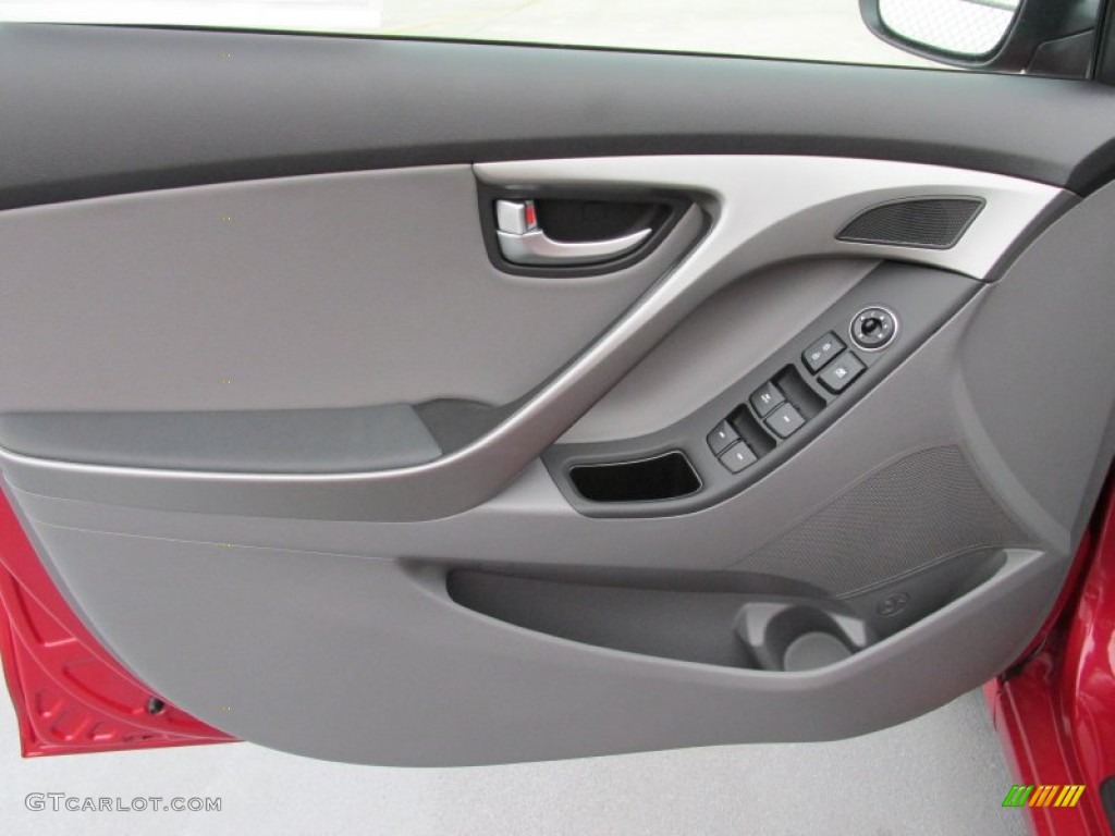 2015 Elantra Limited Sedan - Geranium Red / Gray photo #22