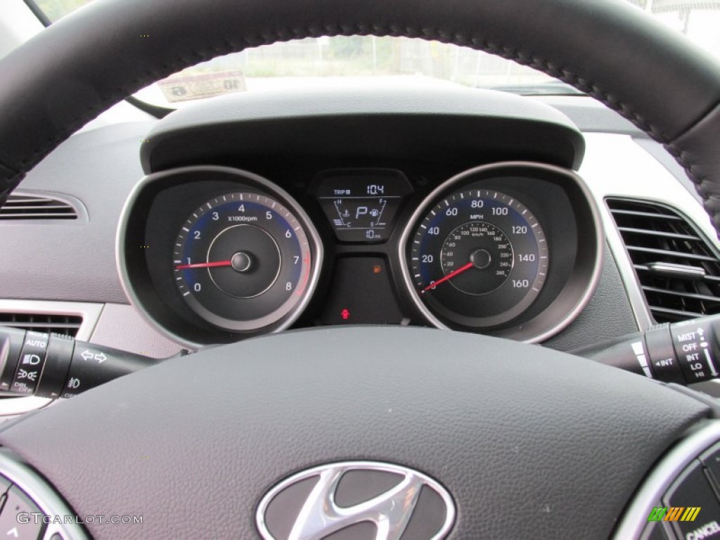 2015 Elantra Limited Sedan - Geranium Red / Gray photo #33