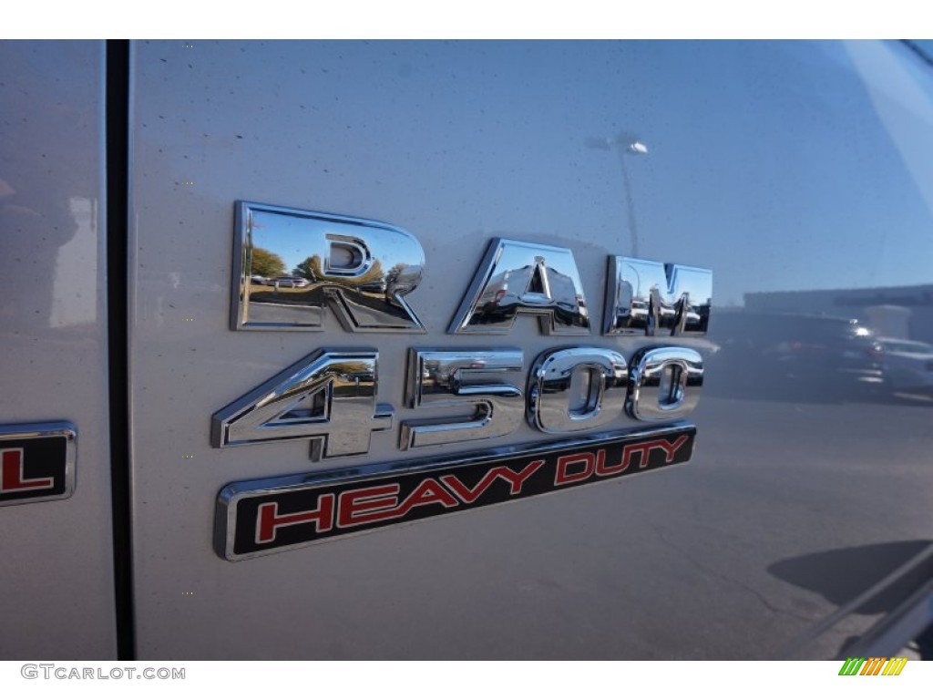 2015 Ram 4500 Tradesman Regular Cab 4x4 Chassis Marks and Logos Photos