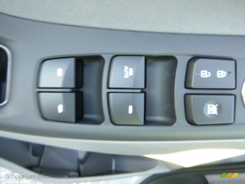 2015 Elantra SE Sedan - Shimmering Air Silver / Gray photo #15