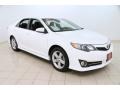 Super White - Camry SE Photo No. 1