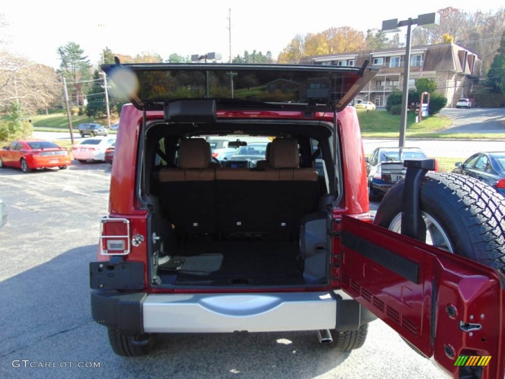 2011 Wrangler Unlimited Sahara 4x4 - Deep Cherry Red / Black/Dark Saddle photo #10