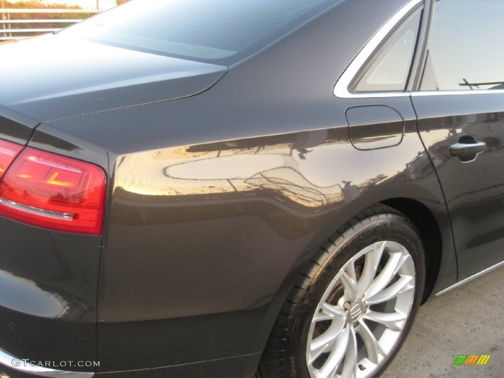 2011 A8 L 4.2 FSI quattro - Night Blue Pearl Effect / Titanium Grey photo #13