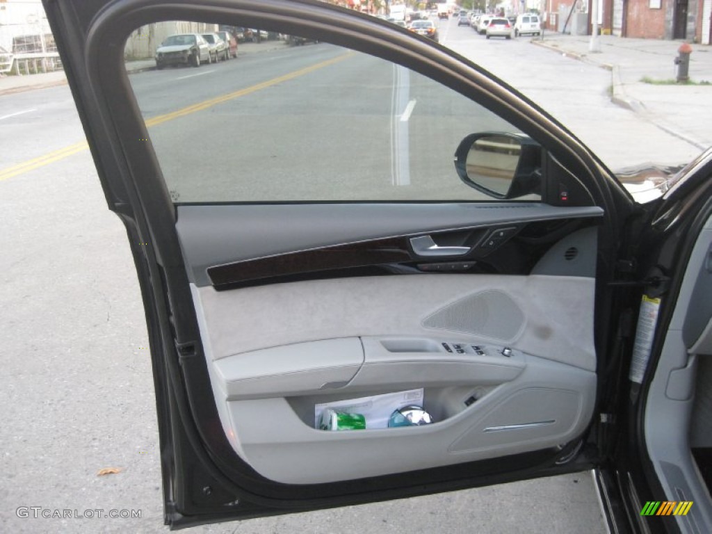 2011 A8 L 4.2 FSI quattro - Night Blue Pearl Effect / Titanium Grey photo #29