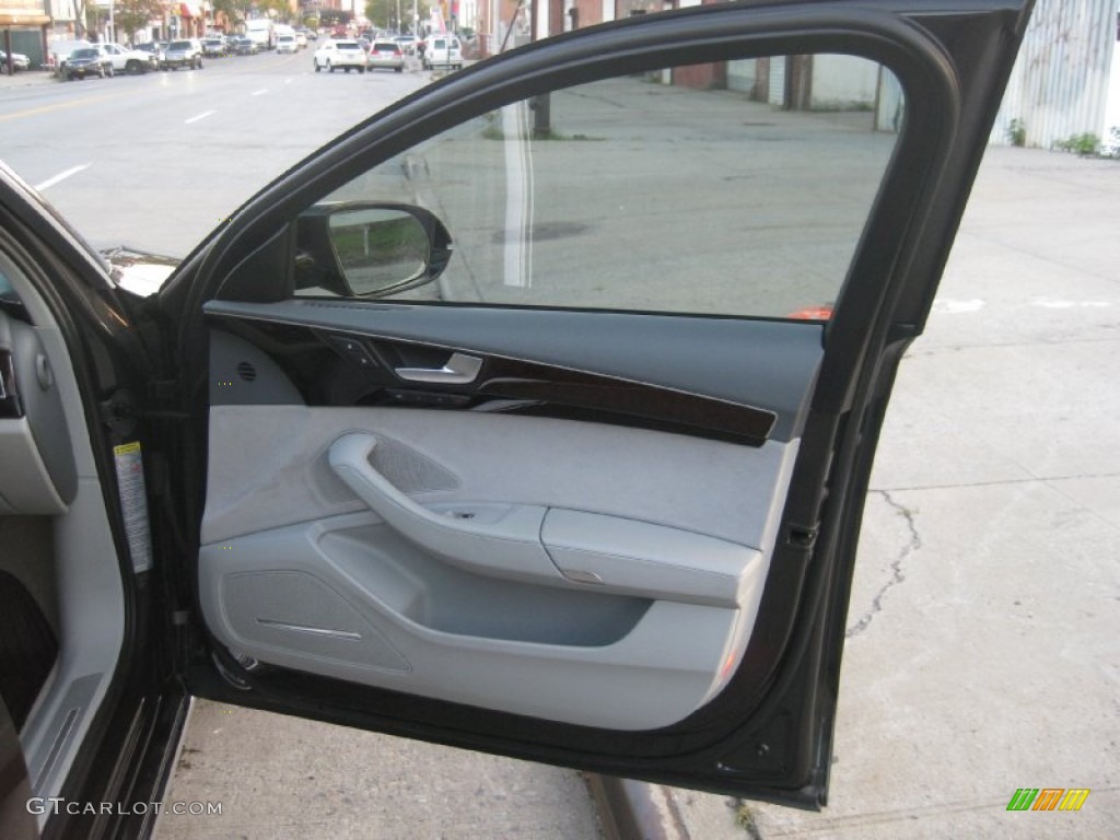 2011 A8 L 4.2 FSI quattro - Night Blue Pearl Effect / Titanium Grey photo #31