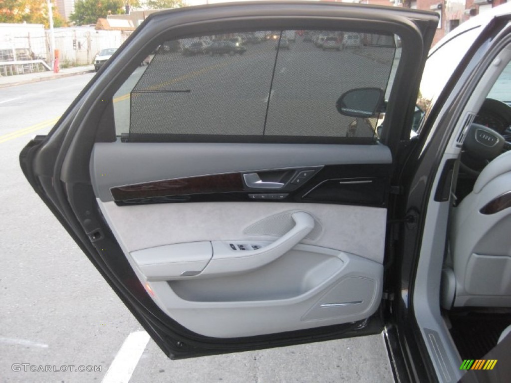 2011 A8 L 4.2 FSI quattro - Night Blue Pearl Effect / Titanium Grey photo #33