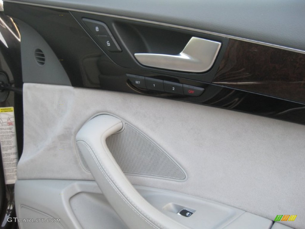2011 A8 L 4.2 FSI quattro - Night Blue Pearl Effect / Titanium Grey photo #36