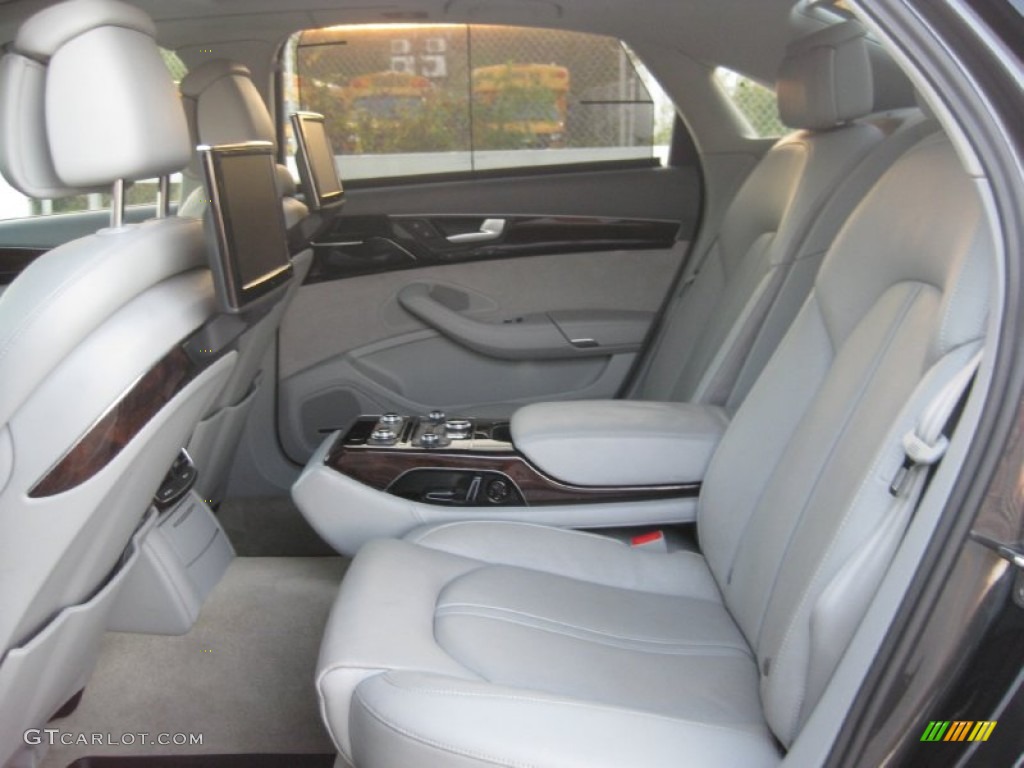 2011 A8 L 4.2 FSI quattro - Night Blue Pearl Effect / Titanium Grey photo #42