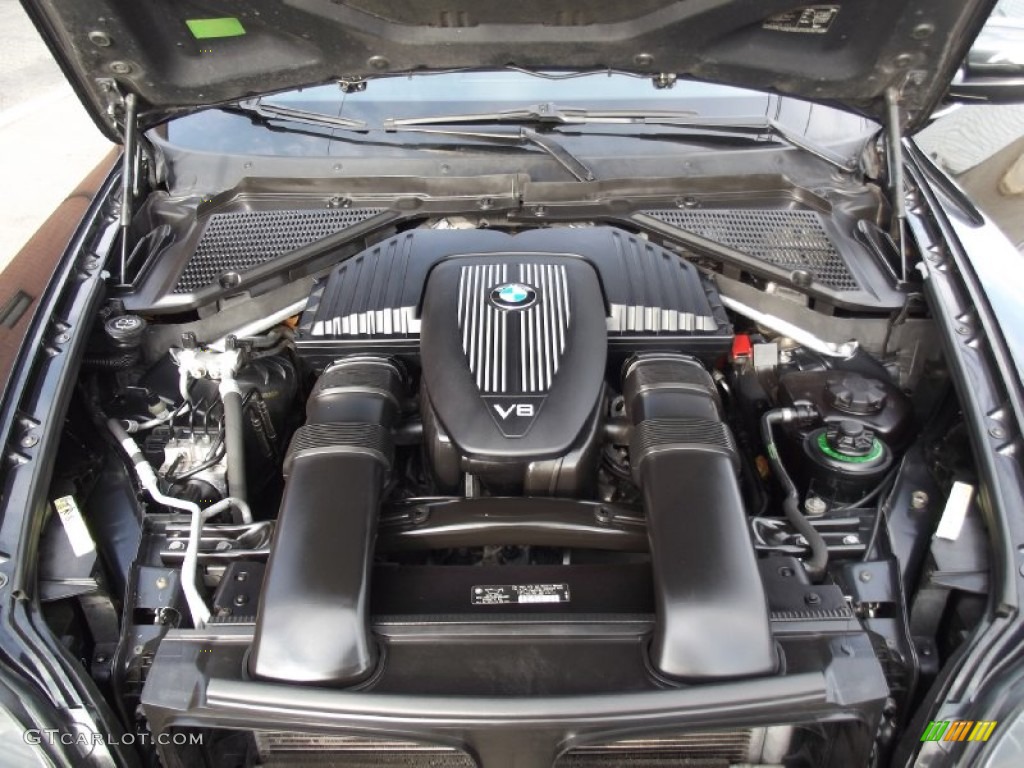 2007 BMW X5 4.8i Engine Photos