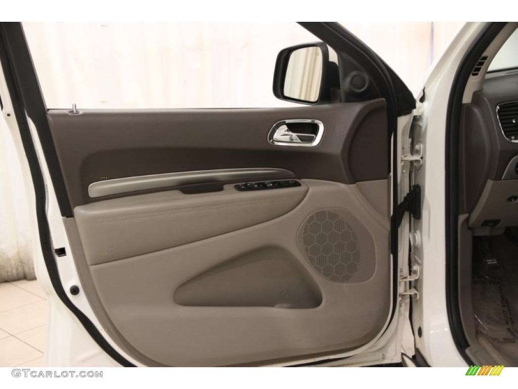 2011 Dodge Durango Express 4x4 Dark Graystone/Medium Graystone Door Panel Photo #99056463