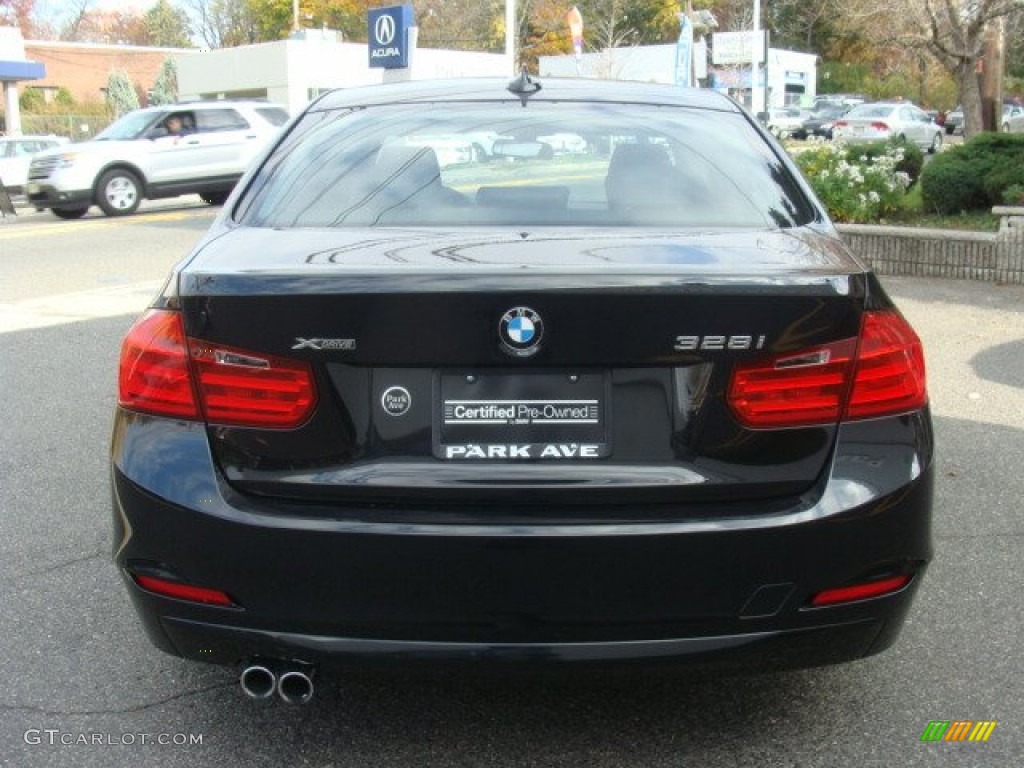 2014 3 Series 328i xDrive Sedan - Black Sapphire Metallic / Black photo #5