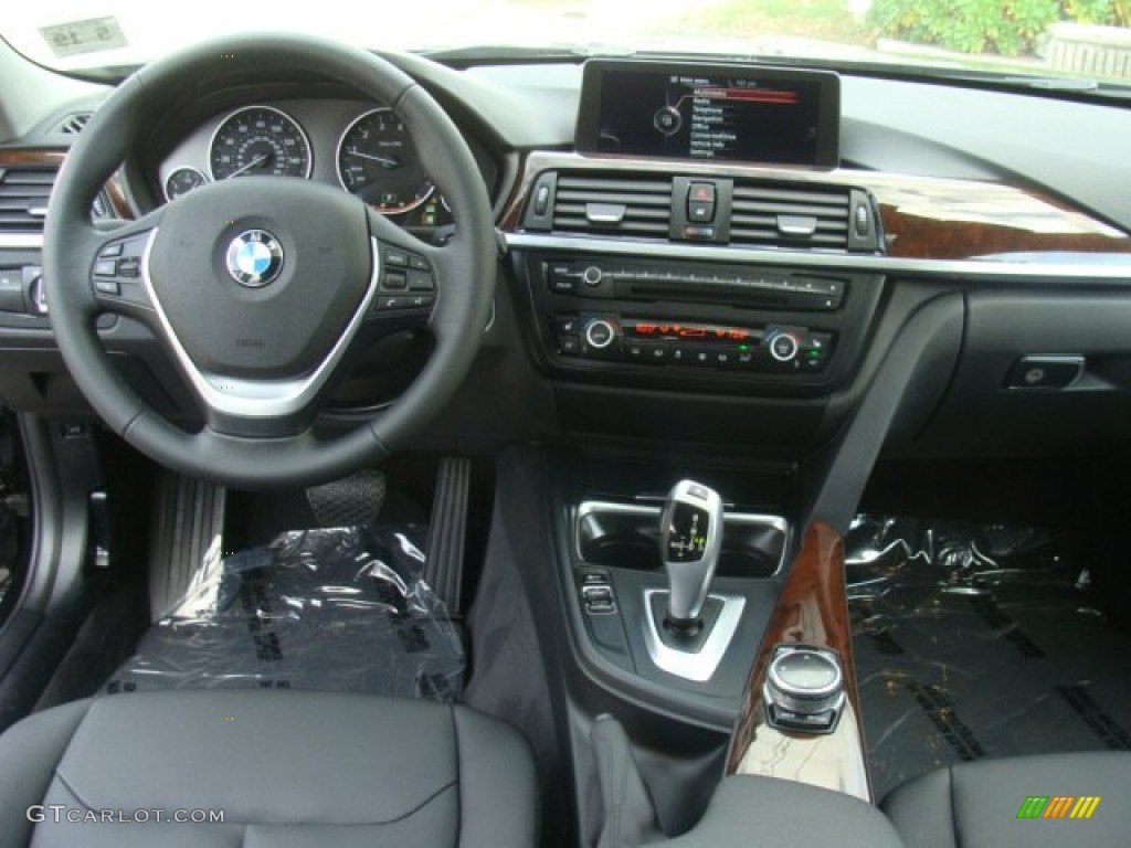 2014 3 Series 328i xDrive Sedan - Black Sapphire Metallic / Black photo #11