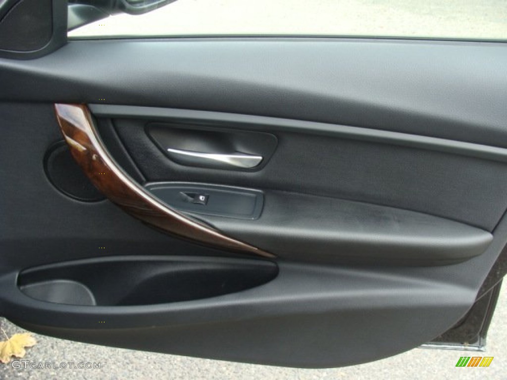 2014 3 Series 328i xDrive Sedan - Black Sapphire Metallic / Black photo #23