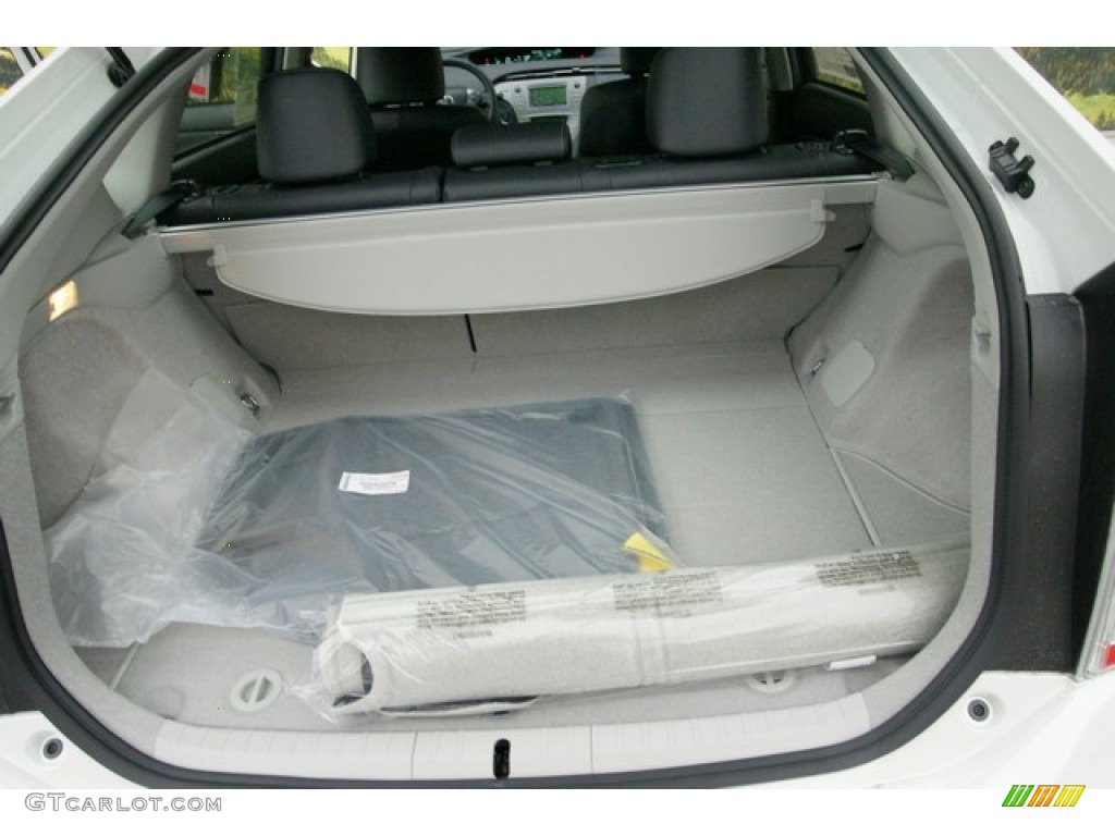 2015 Toyota Prius Persona Series Hybrid Trunk Photo #99067554