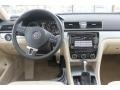 Black - Passat 2.5L SE Photo No. 24
