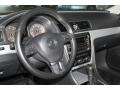 Black - Passat 2.5L SE Photo No. 15