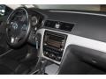 Black - Passat 2.5L SE Photo No. 30