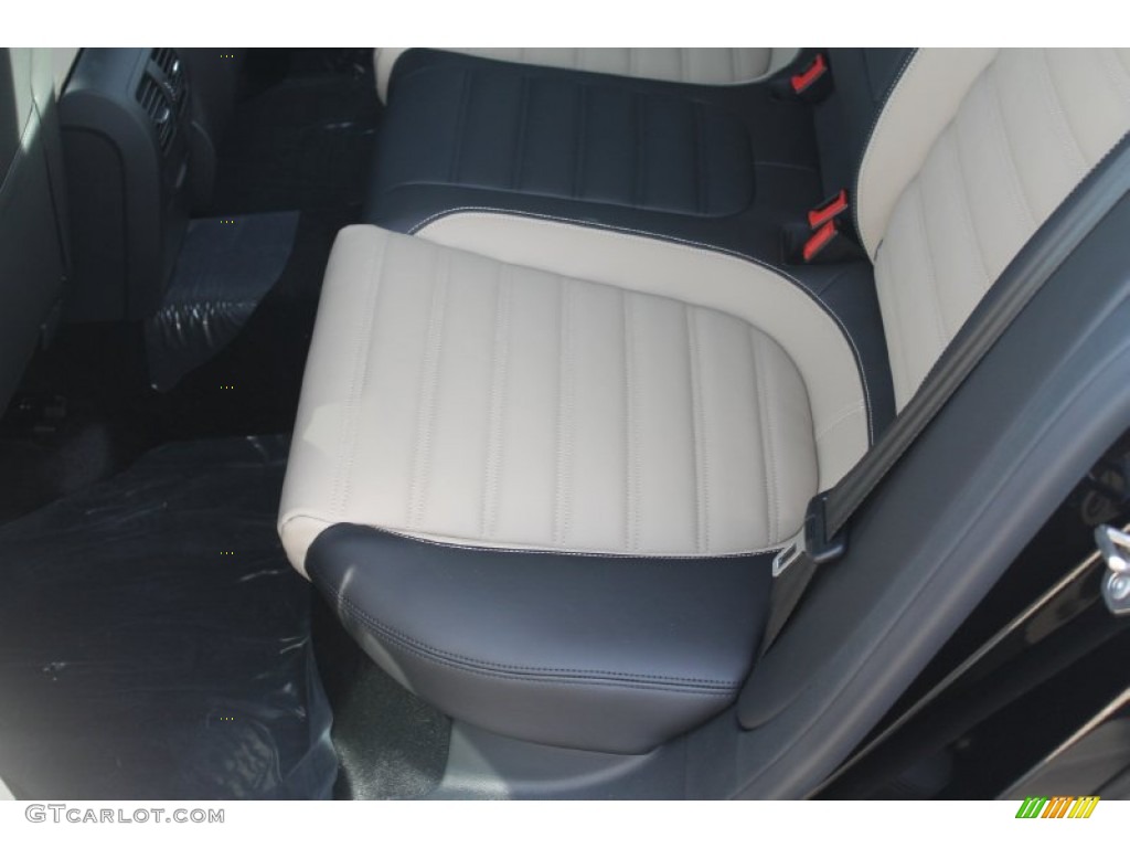 2015 Volkswagen CC 2.0T Executive Rear Seat Photo #99070413