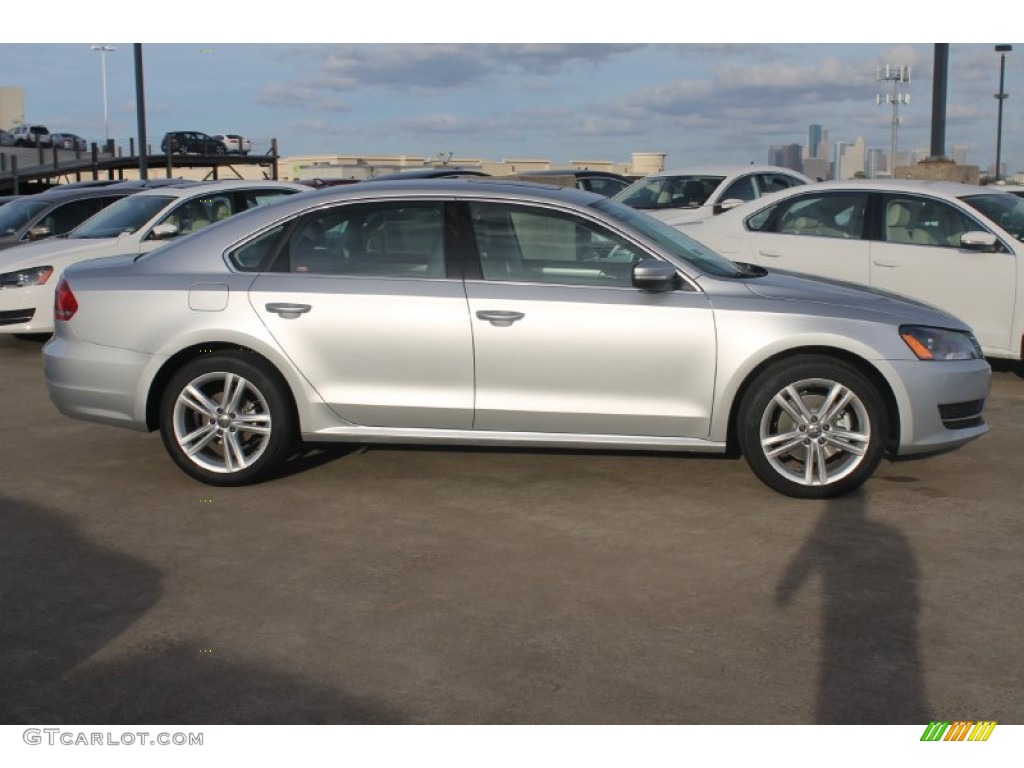 Reflex Silver Metallic 2015 Volkswagen Passat TDI SE Sedan Exterior Photo #99070596