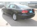Black - Passat SE Sedan Photo No. 5