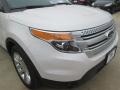 2015 White Platinum Ford Explorer XLT  photo #2