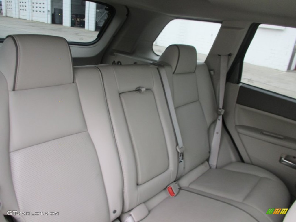 2008 Grand Cherokee Overland 4x4 - Bright Silver Metallic / Dark Khaki/Light Graystone photo #14