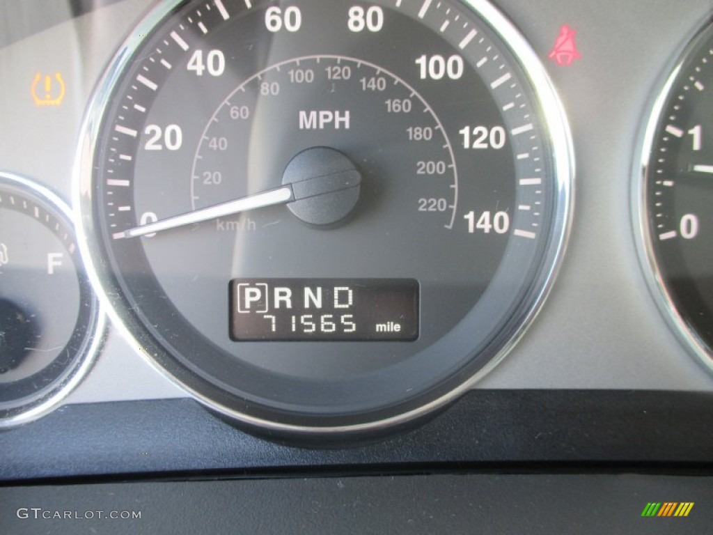 2008 Grand Cherokee Overland 4x4 - Bright Silver Metallic / Dark Khaki/Light Graystone photo #27