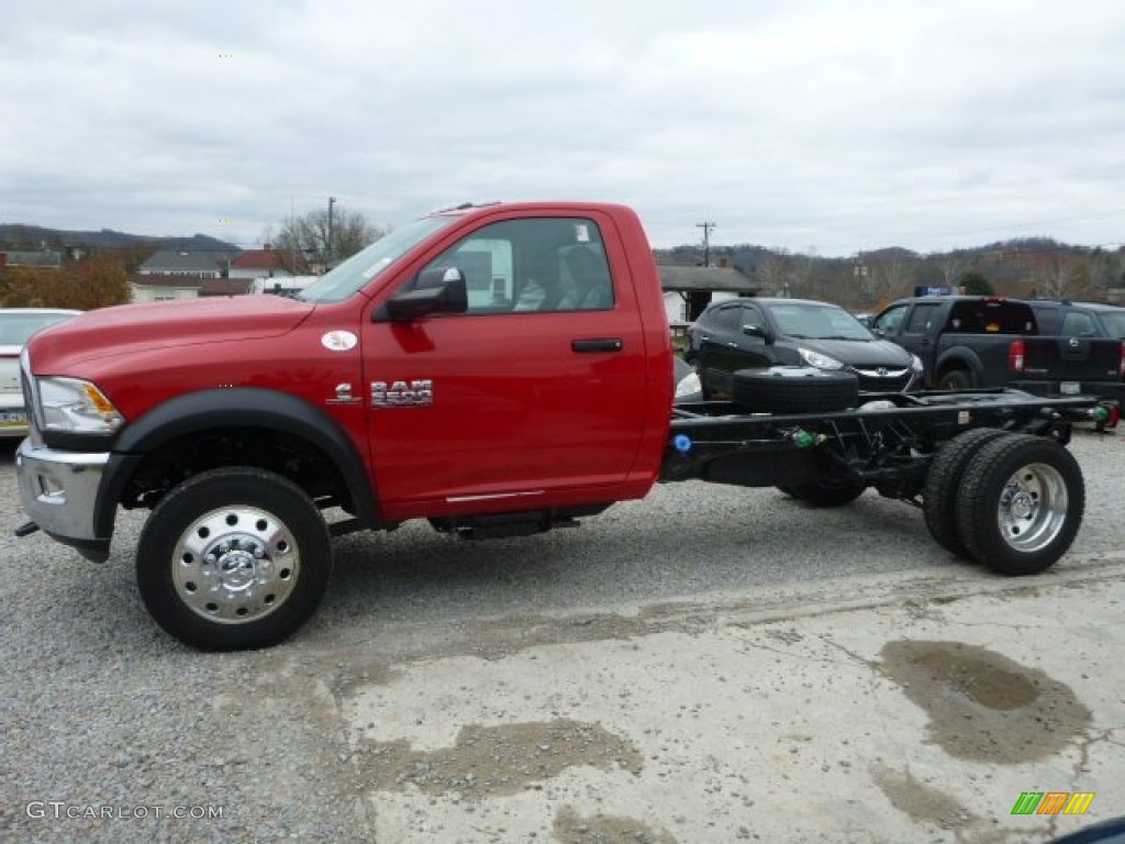 Flame Red 2015 Ram 5500 Tradesman Regular Cab 4x4 Chassis Exterior Photo #99077490