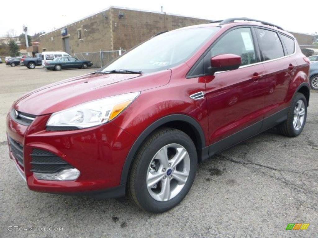 Ruby Red Metallic 2015 Ford Escape SE 4WD Exterior Photo #99079620