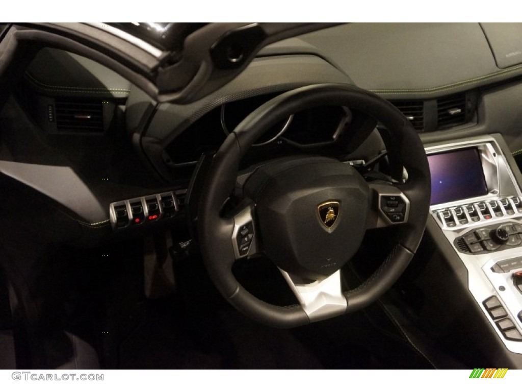 2015 Lamborghini Aventador LP 700-4 Roadster Black Steering Wheel Photo #99082844
