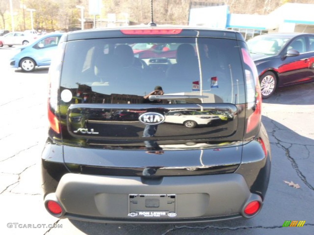 2015 Soul  - Shadow Black / Black photo #7