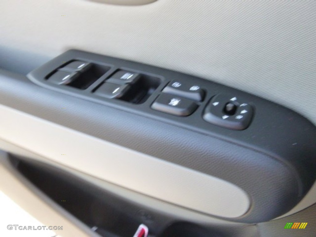 2015 Soul  - Shadow Black / Black photo #15