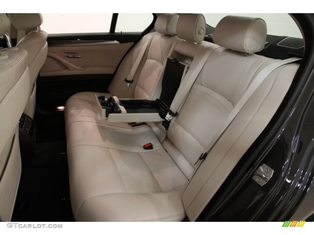 2014 BMW 5 Series 535d xDrive Sedan Rear Seat Photo #99101204