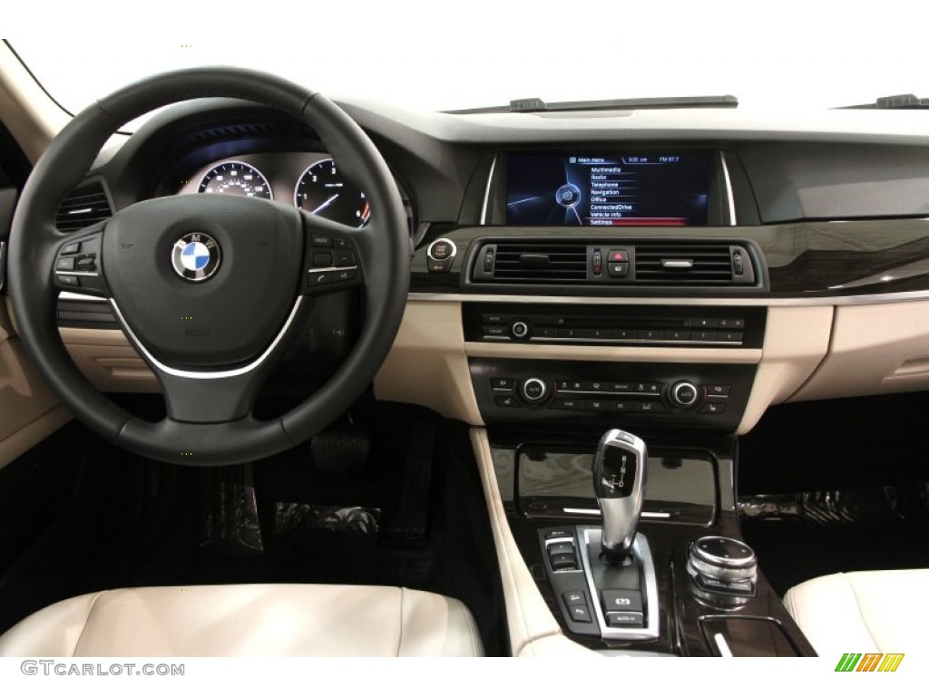 2014 BMW 5 Series 535d xDrive Sedan Ivory White/Black Dashboard Photo #99101220