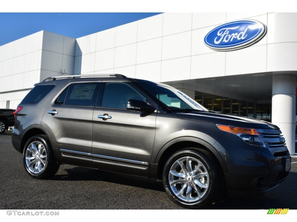 2015 Explorer XLT 4WD - Magnetic / Charcoal Black photo #1