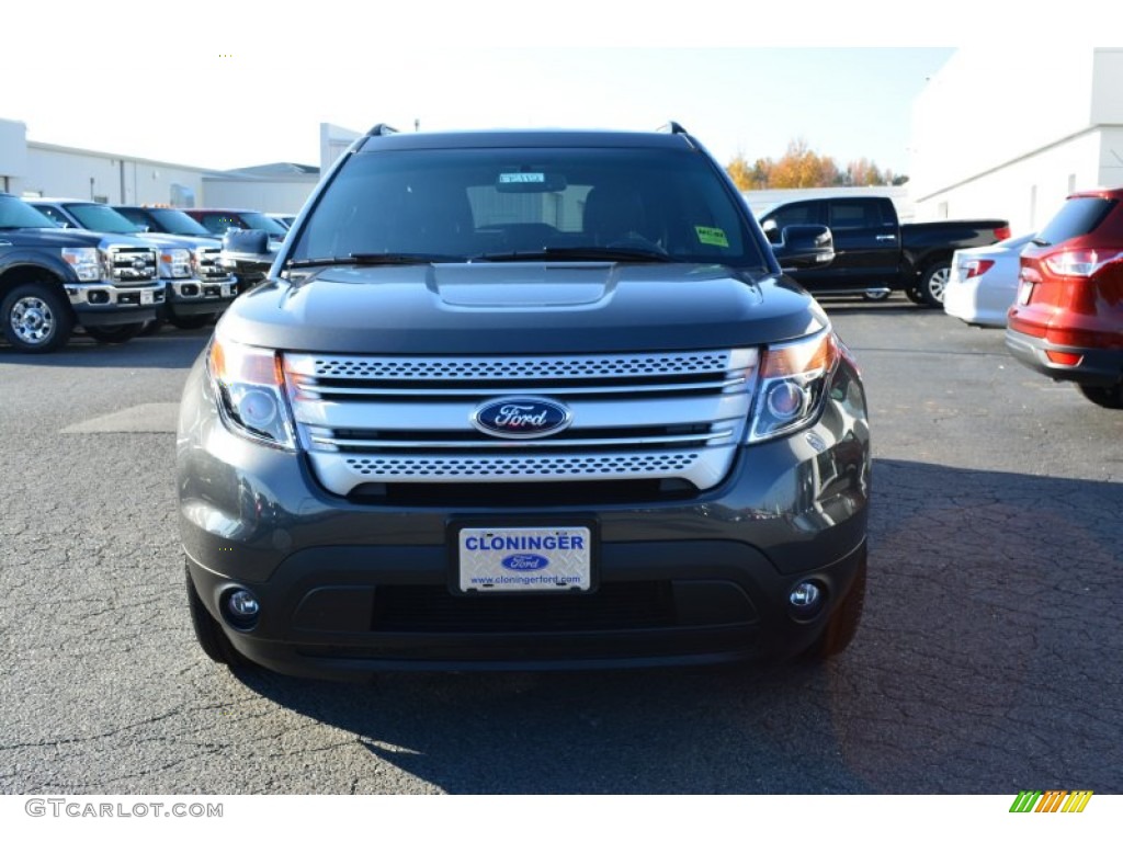 2015 Explorer XLT 4WD - Magnetic / Charcoal Black photo #4
