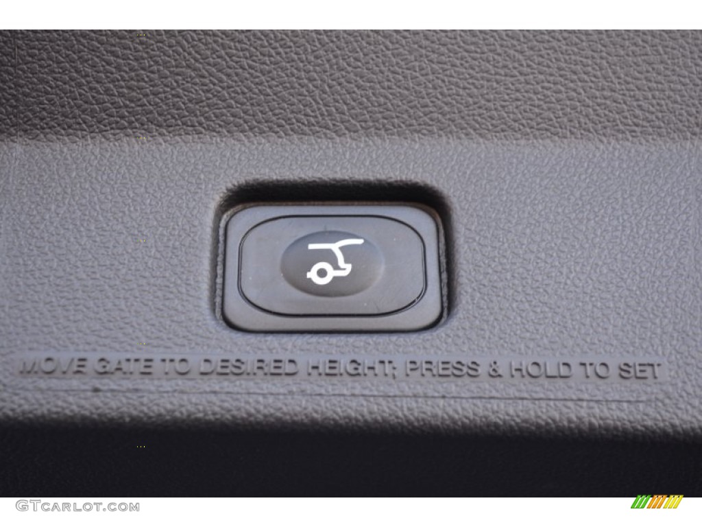 2015 Explorer XLT 4WD - Magnetic / Charcoal Black photo #11