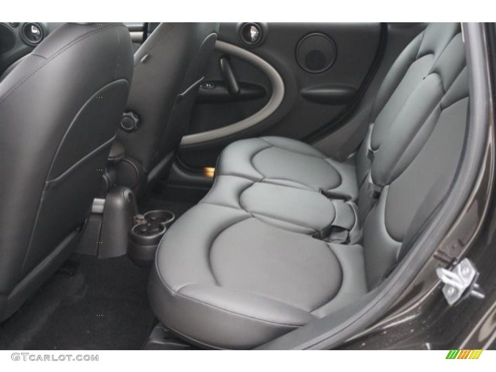 2015 Mini Countryman Cooper Rear Seat Photos