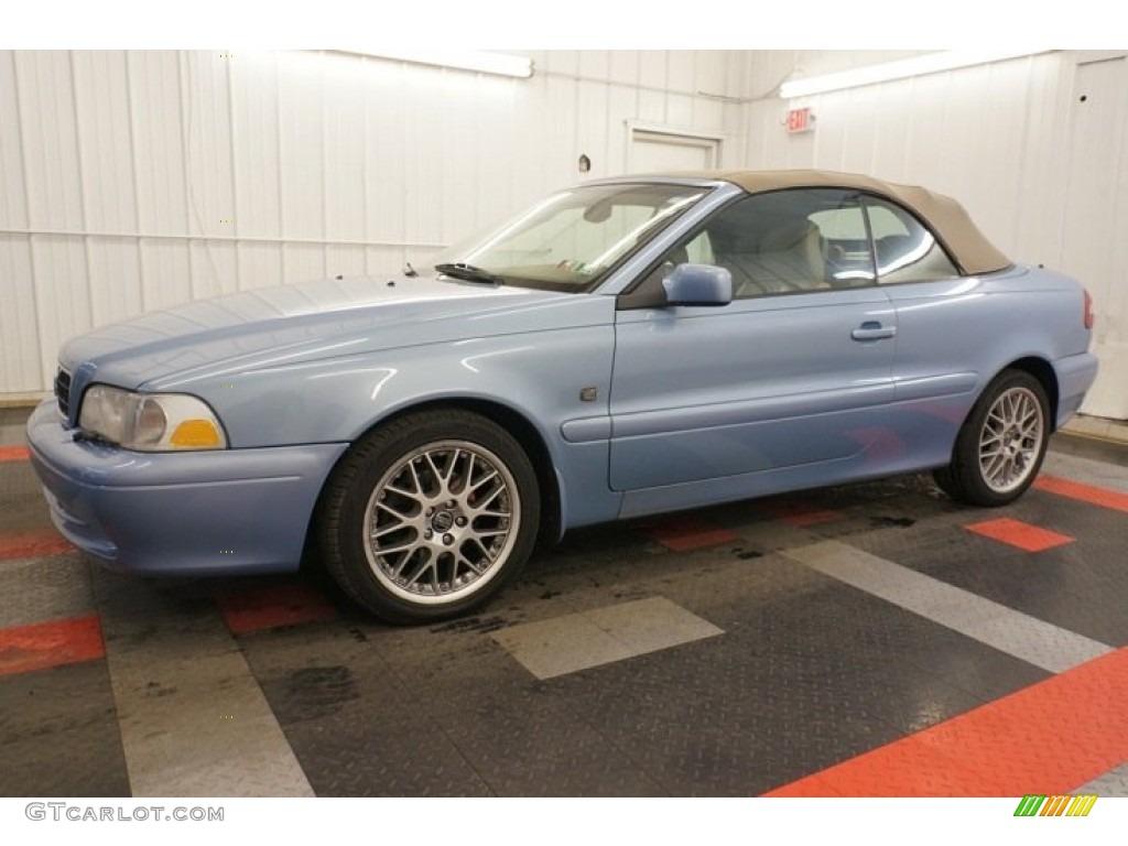 2004 C70 Low Pressure Turbo - Sky Blue Metallic / Beige photo #2