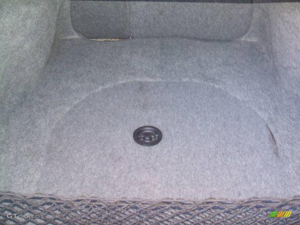 2005 Impala LS - White / Neutral Beige photo #8