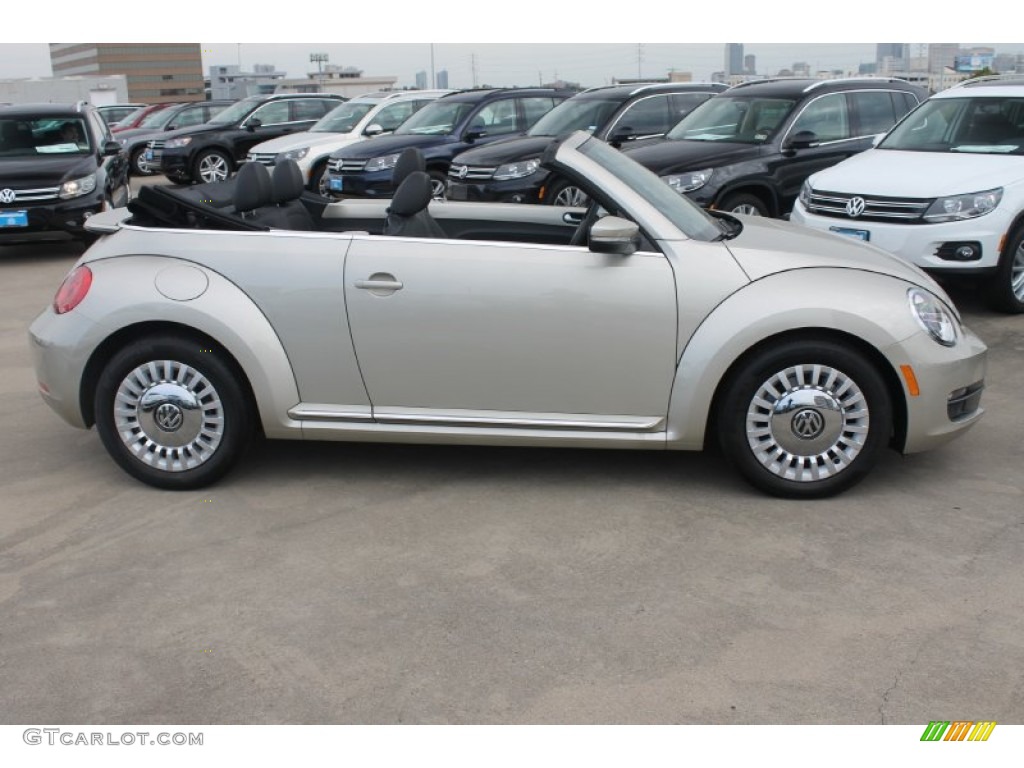 2015 Beetle 1.8T Convertible - Moonrock Silver Metallic / Titan Black photo #2